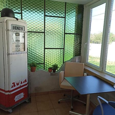 Uj Vilag Apartment Harkany Bagian luar foto
