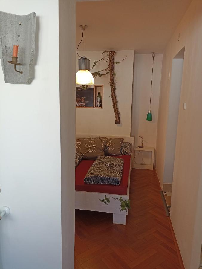 Uj Vilag Apartment Harkany Bagian luar foto
